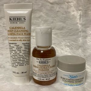 Kiehl’s Skincare Bundle